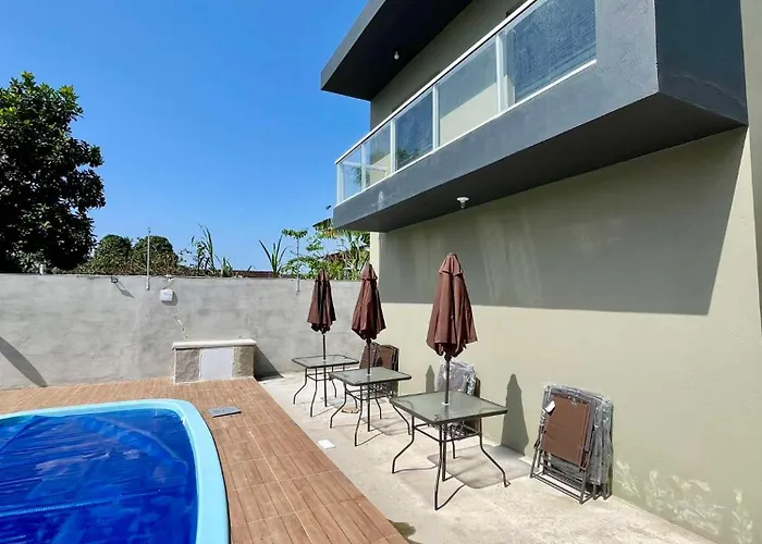 Bertihouse - Apartamentos com piscina perto da praia