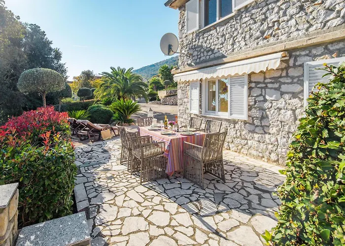 Strandappartement In Ravni Mit Wlan