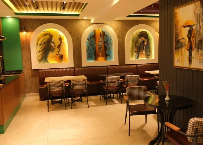 Sapran Deluxe Hotel