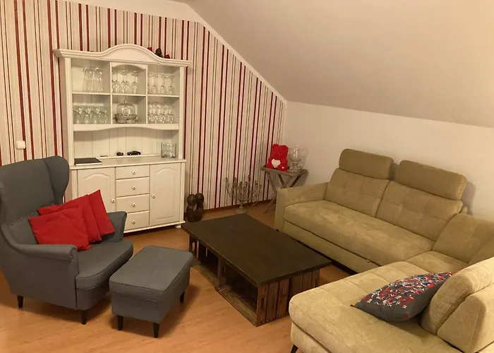 2 Bedroom Beautyful Vacation Home / Ferienhaus Brunsberg