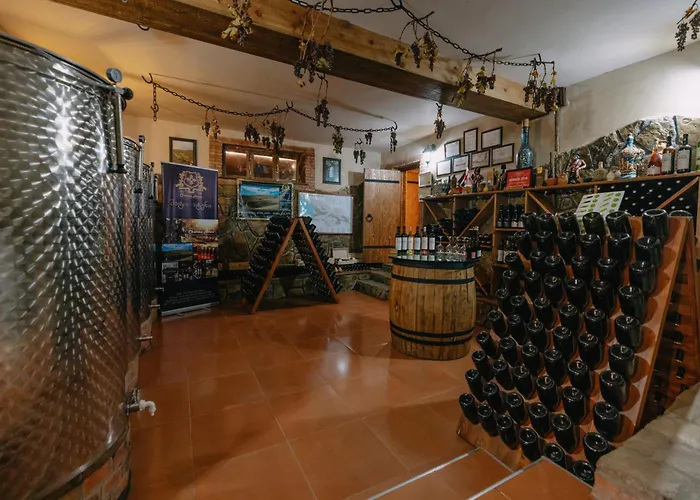 Chateau Ateni Cottages