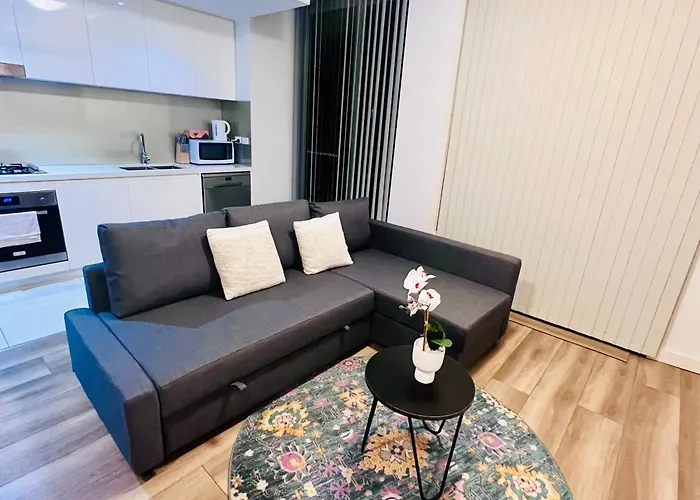 Apartment In Turrella