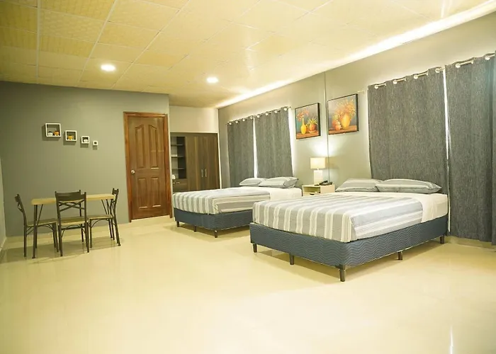 Hotel Five Stars Sv
