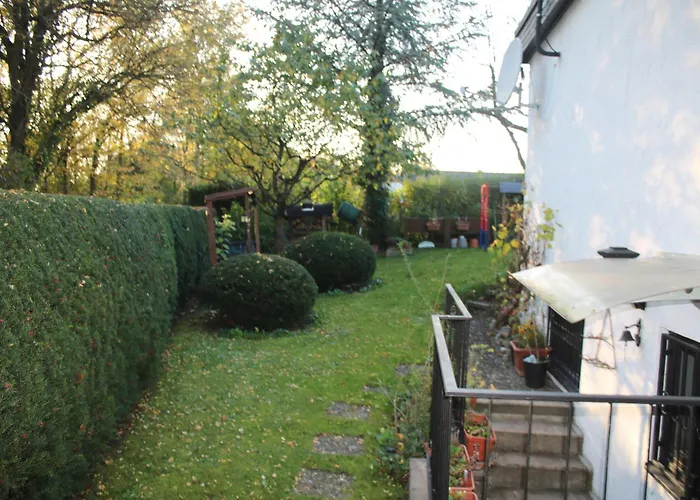 Souterain Appartement 19 min zu Fuß Downtown
