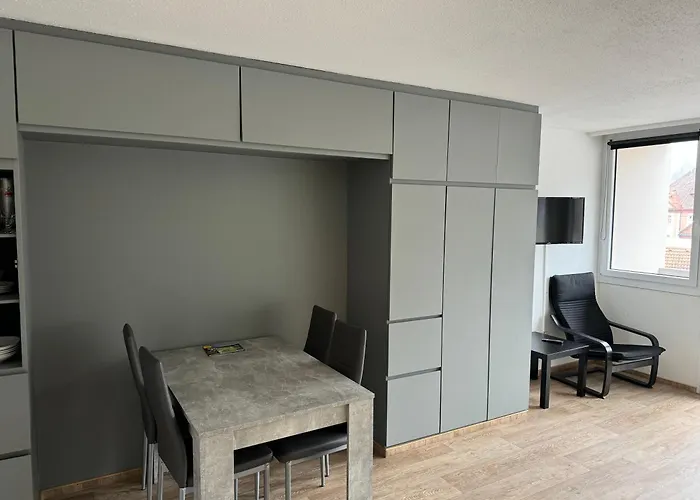 Domview Apartment