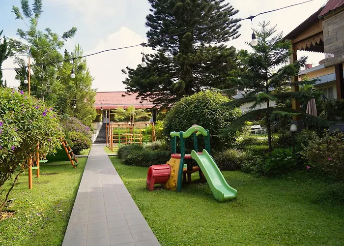 Hotel Indah Palace Tawangmangu