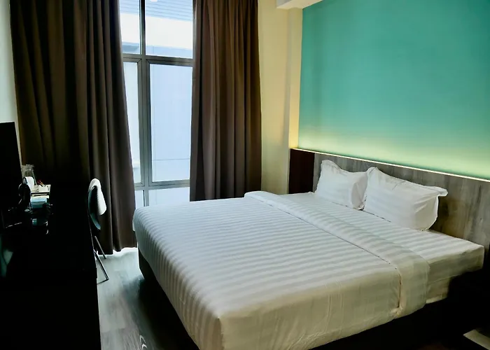Pantai Regal City Hotel