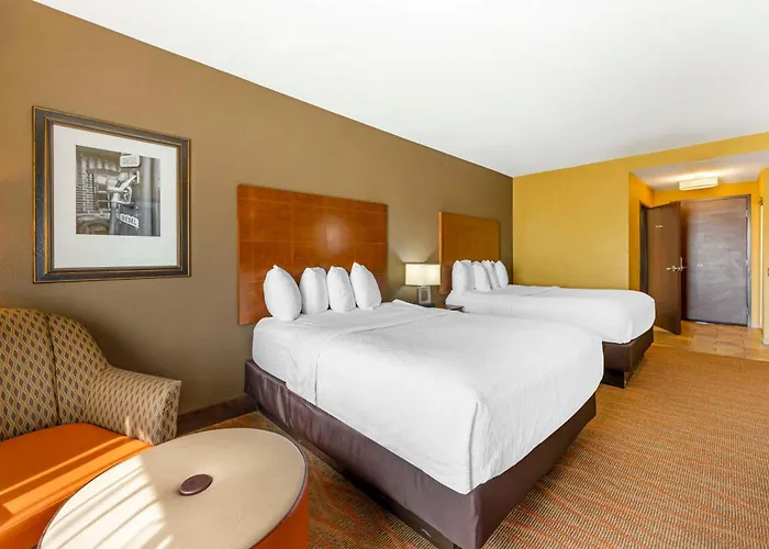 Best Western Plus Tupelo Inn & Suites