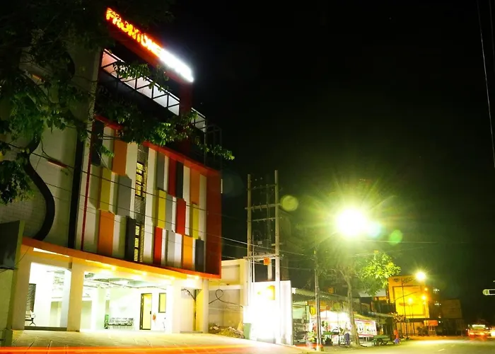 Front One Hotel Tulungagung