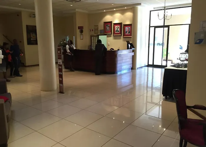 Bethel Court Vineyard Hotel
