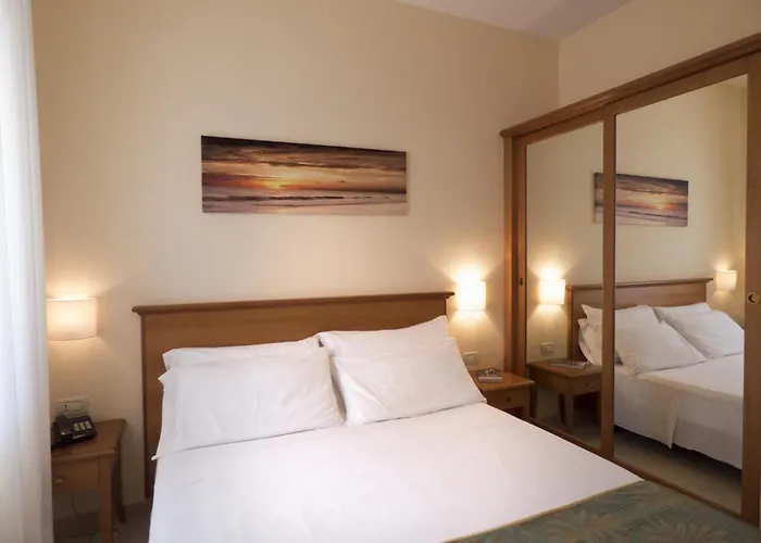 Hotel Tirreno
