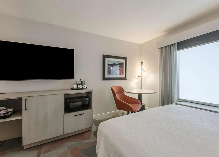 Hampton Inn & Suites By Hilton Moncton