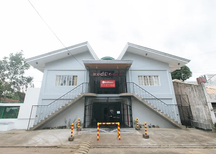 Reddoorz At Vcloud Hills Near De La Salle Dasmarinas Cavite