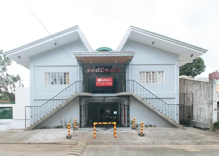 Reddoorz At Vcloud Hills Near De La Salle Dasmarinas Cavite