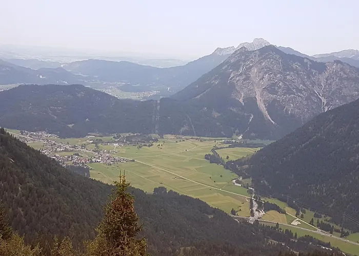 Gästezimmer 1 Heiterwanger-Blick