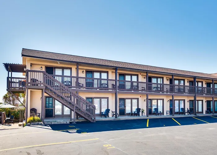 'Beachfront 14' Condo On Old Orchard Beach