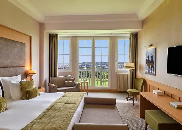Hotel Barriere L'Hotel Du Golf