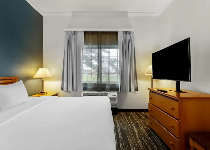 Clarion Suites Anchorage Downtown