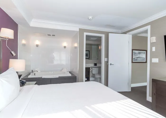 Sandman Signature Kamloops Hotel