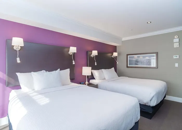 Sandman Signature Kamloops Hotel