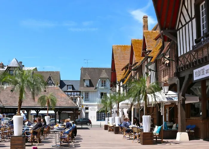 Studio Superbe Vue Mer, Port-Deauville, Proche Plage, Centre-Ville Et Casino