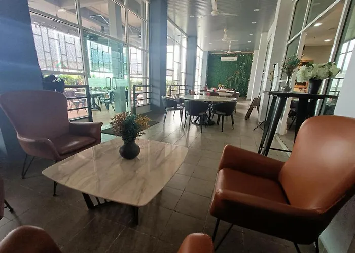 Hotel Scholar'S Suites