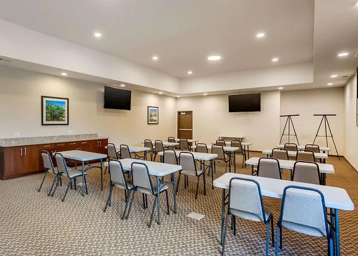Comfort Suites Burlington Near I-5