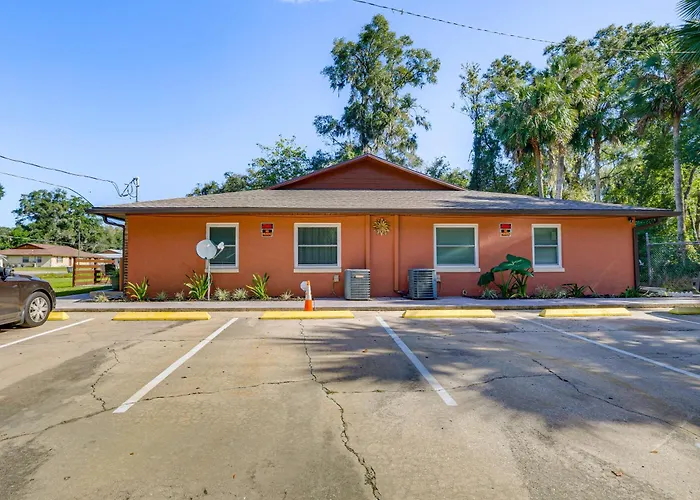 Apt 4 Mi To Ocala Dtwn Square! Easy Us-301 Access