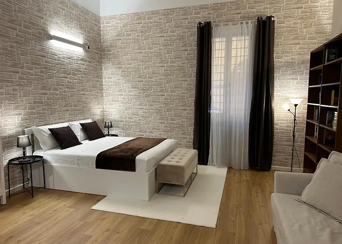 No Name Prestige Apartment