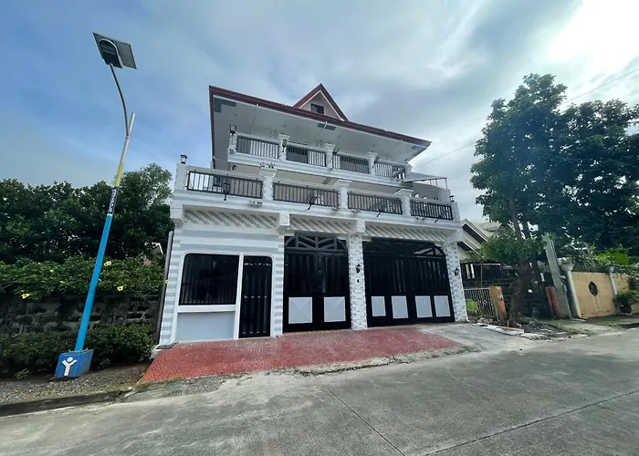 Shalimar Guest House Family Room Antipolo