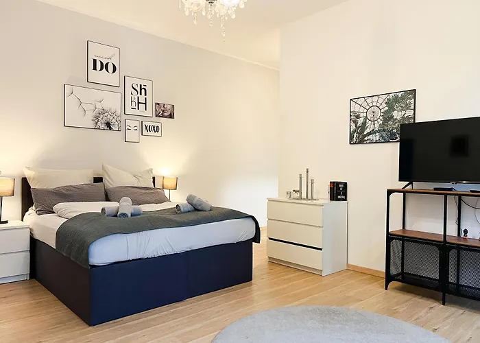 Qonroom - As Individual As You - Oeynhausen City
