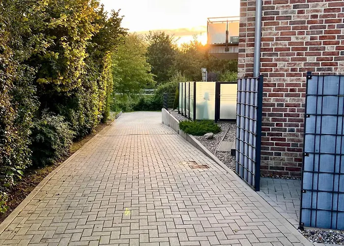 Kleine Auszeit -- inklusive Parkplatz&WiFi, Geschirrspüler, Waschmaschine&Terrasse mit Strandkorb -- Perfekt für Urlaub&Business