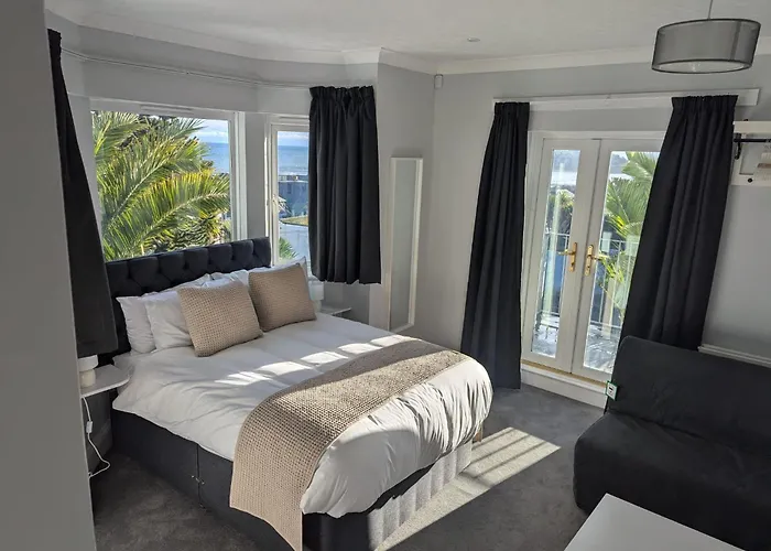 Fieldhead Hotel, Looe
