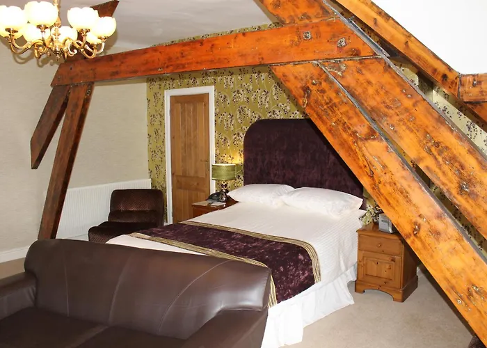 Oakwood Hall Hotel