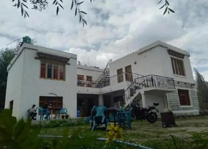 Wachan Guest House Hunder, Nubra Valley