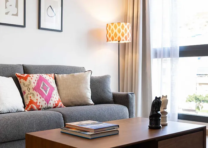 Beach And Golf At Modern Apartment