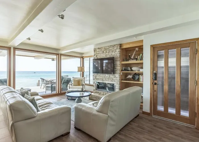Massive 3 Bedroom On The Sand-Str14-0133