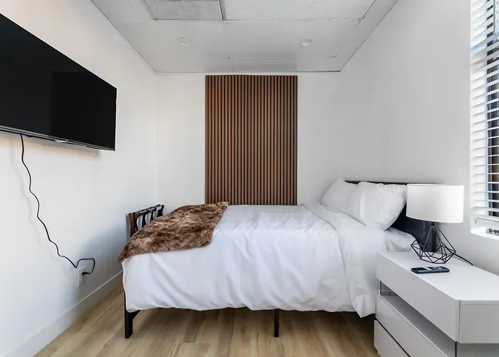 Walking Distance To Caltech Convention Center Pasadena Landmark Room