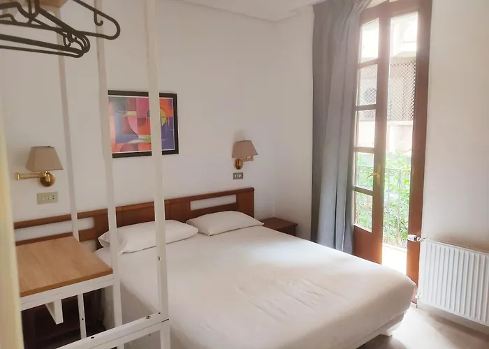 Hotel Lauxeta Berria