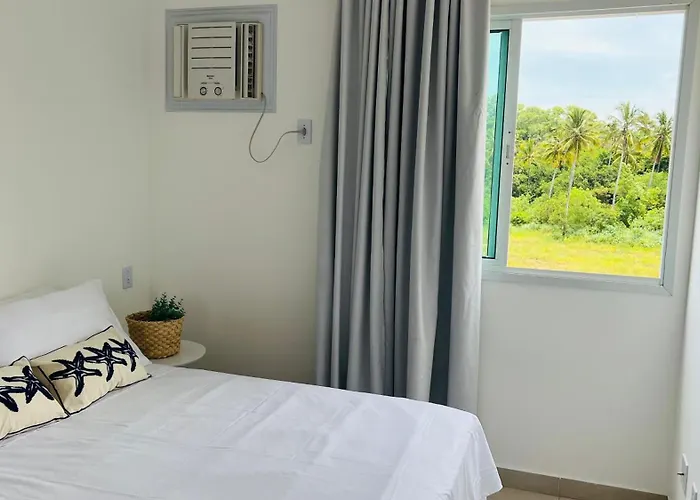 OPORTUNIDADE! Praia da Bacutia Peracanga, PISCINA, CHURRASQUEIRA, Ar condicionado e roupas de cama, 80m da melhor praia de Guarapari