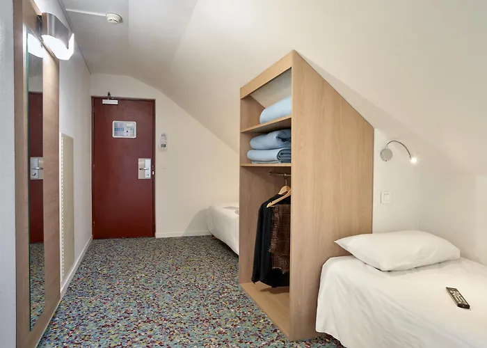 Hotel Revotel Nancy Centre Gare Et Congres