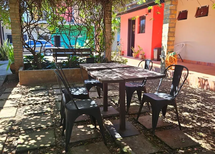 Casa Alamanda - Posada Urbana
