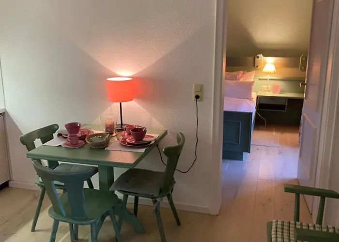 Ferienwohnung Christiane - Steilhofweg / Feuerwehrheimstrasse