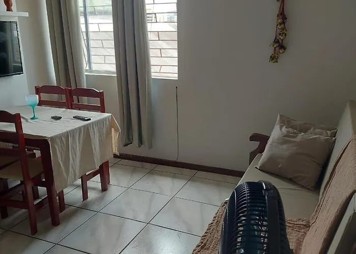 Apto no calçadão de Tramandaí