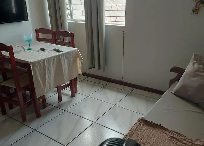Apto no calçadão de Tramandaí
