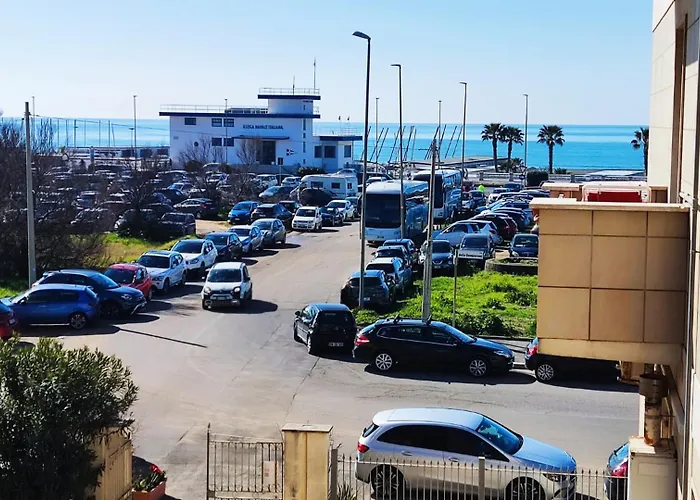 Appartamento Roma Casa Vacanza Sea House Rome 50 Metri Dal Mare