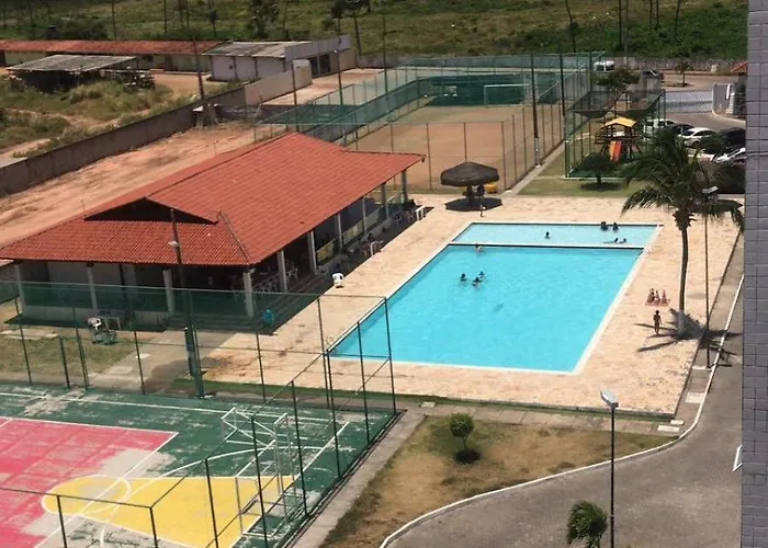 Piscina, Campo, Quadra poliesportiva e Salão festa