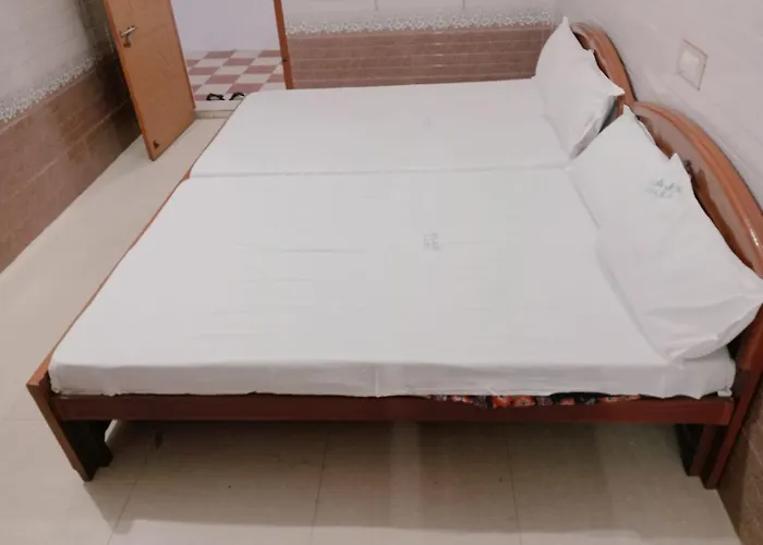 Raja Villa Courtallam