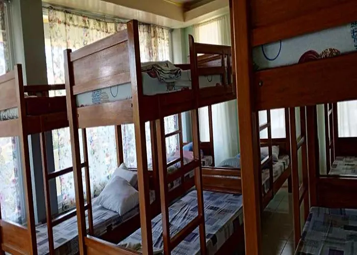 Awel Seashore Inn Baler
