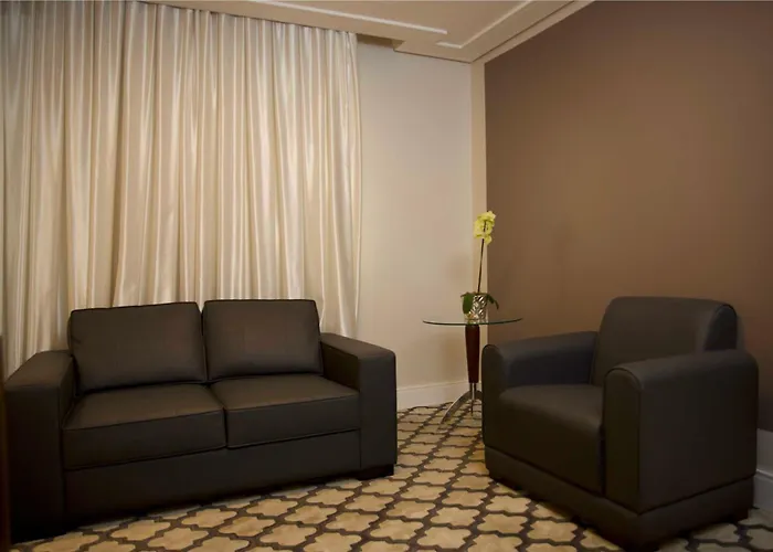 Mogano Premium Hotel - ELETROPOSTO